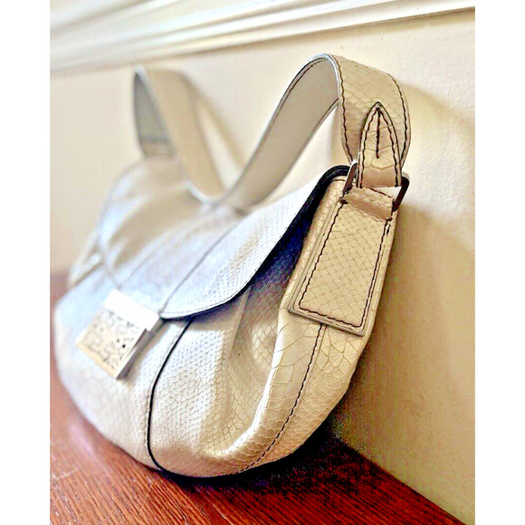 Calvin klein Basketweave Boho Bag Handbag Faux Snake Skin Ivory Beige Iridescent - Picture 4 of 9